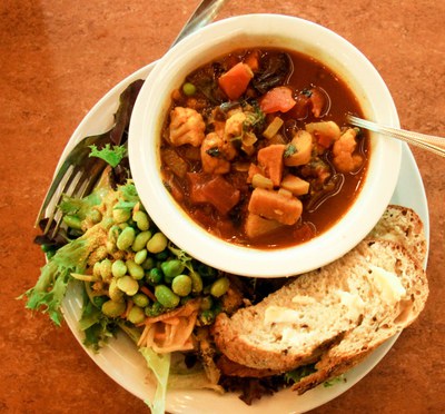 202102_BaseCampMeal.jpg 202102_BaseCampMeal.jpg