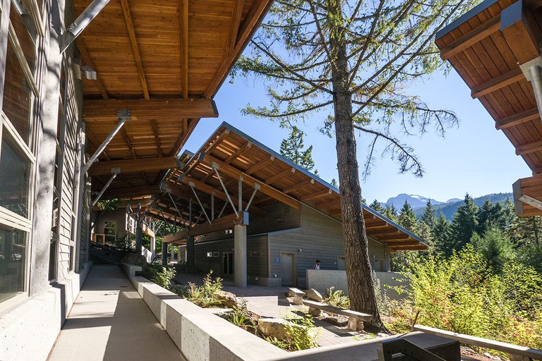 Accessbility2025_inset4.jpg Accessbility2025_inset4.jpg